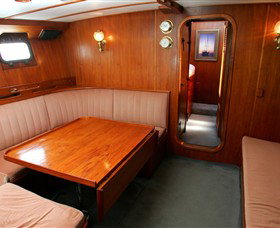 A Luxury Yacht On Sydney Harbour - Southport Accommodation 2