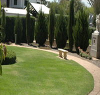 The Monastery - Southport Accommodation