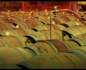 Andrew Peace Wines - Southport Accommodation 6