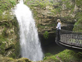 Cave Gardens - Accommodation Southport 2