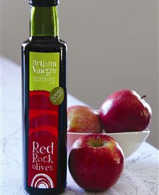 Red Rock Olives - Southport Accommodation 3