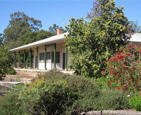 Savernake NSW Southport Accommodation