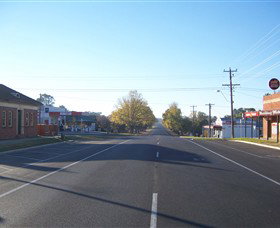 Howlong NSW Southport Accommodation