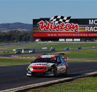 Winton Motor Raceway - Accommodation Southport