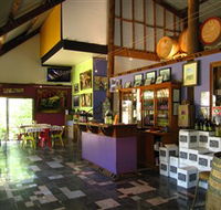 Cargo Road Wines - Southport Accommodation