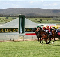 Goulburn and District Racing Club - Southport Accommodation