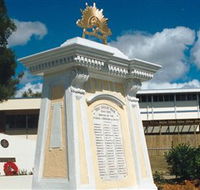 Beenleigh War Memorial - Southport Accommodation