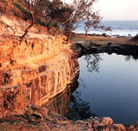 Angourie Blue Pool - Accommodation Southport