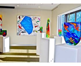 Lone Goat Gallery - Accommodation Southport 3