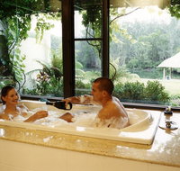 Nundoobah Retreat - Southport Accommodation