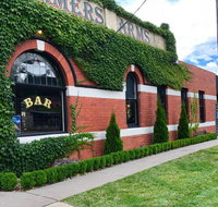 Farmers Arms Hotel  Art Suites Daylesford - Southport Accommodation