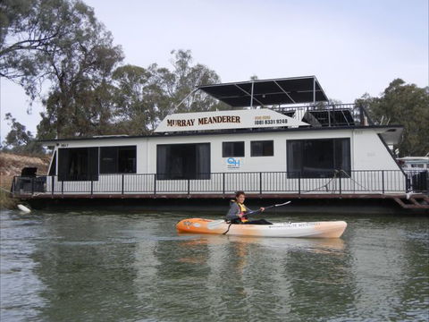 Murray Meanderer - Southport Accommodation 0
