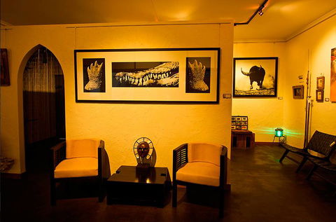 Tin Shed Art Gallery - Southport Accommodation 2