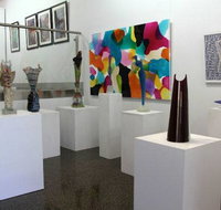 Colin Sweeney Art - Accommodation Southport