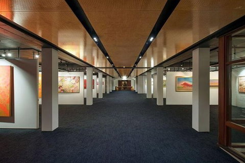 Leeuwin Estate: Guided Tour Including Food And Wine Pairing Flight - Accommodation Southport 1