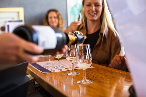 Half Day Gourmet Wine Tour - Southport Accommodation 1