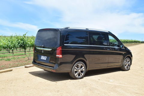 Avalon Airport Transfers - Southport Accommodation 0