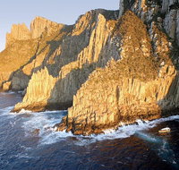 Full-Day Tasman Peninsula Tour from Hobart