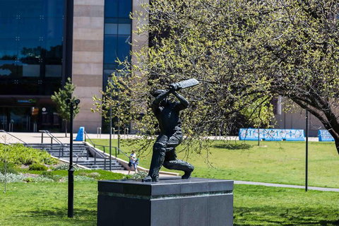 Historic Adelaide & Architecture 90- Minute Pedicab Experience - Southport Accommodation 10