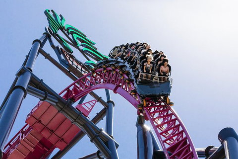 Gold Coast Theme Park Pass: Warner Bros. Movie World, Sea World And Wet'n'Wild - Southport Accommodation 0