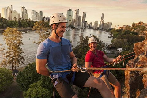 Abseiling The Kangaroo Point Cliffs In Brisbane - Southport Accommodation 0