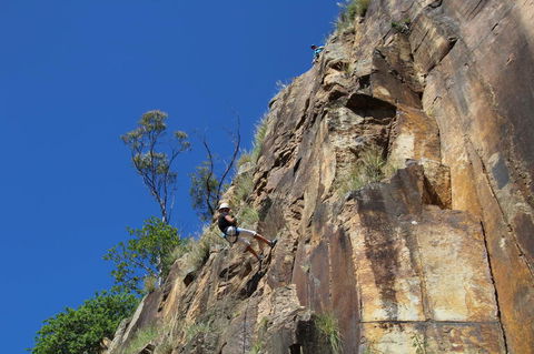 Abseiling The Kangaroo Point Cliffs In Brisbane - Southport Accommodation 2