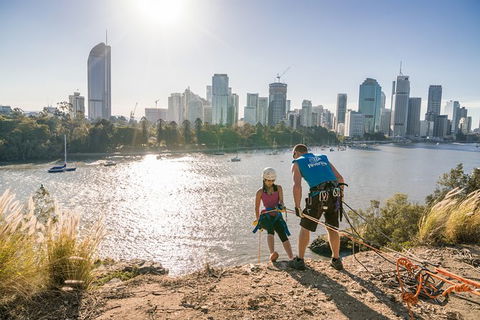 Abseiling The Kangaroo Point Cliffs In Brisbane - Southport Accommodation 4
