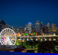 Green Cabs Brisbane Tours - Southport Accommodation