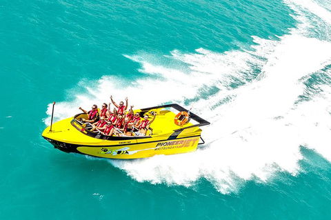 Airlie Beach Jet Boat Thrill Ride - Southport Accommodation 12