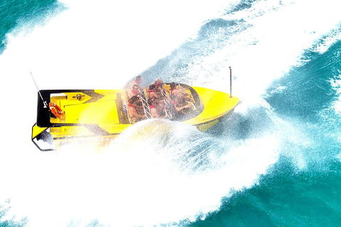 Airlie Beach Jet Boat Thrill Ride - Southport Accommodation 9