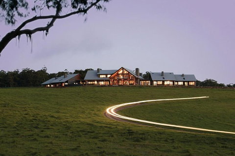 Helicopter Tour - Spicers Peak Lodge - Southport Accommodation 5