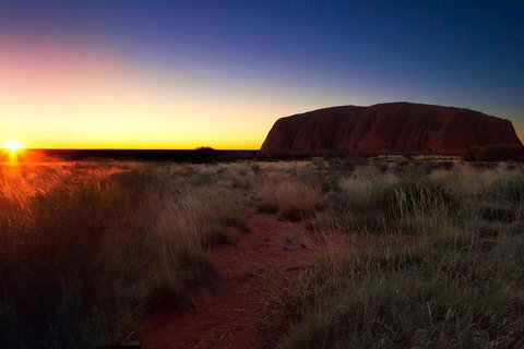 Uluru (Ayers Rock) Sunset Tour - Southport Accommodation 3