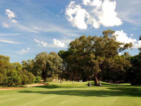 Corowa Golf Club - Southport Accommodation 0