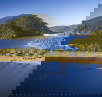 Lake Somerset - Southport Accommodation