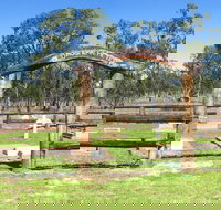 Old Injune Cemetery - Southport Accommodation