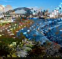 Sydney Harbour Bridge - Southport Accommodation