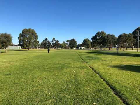Yakka Park - Southport Accommodation 1