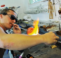 Alan Ussher Glassblowing Studio - Southport Accommodation