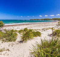 Callala Bay - Southport Accommodation