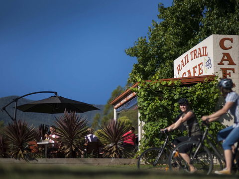 Myrtleford To Porepunkah 24km - Southport Accommodation 1