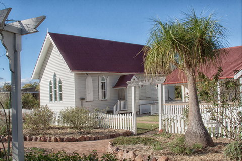 Ringsfield House, Nanango - Accommodation Southport 2
