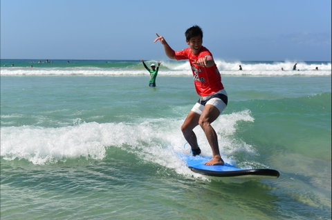 Walkin' On Water Surf School - Southport Accommodation 2