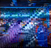 Holey Moley Bayside - Accommodation Southport