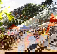 Warragul Farmers Market - Accommodation Southport