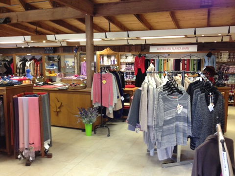 Australian Alpaca Barn - Pokolbin - Southport Accommodation 2