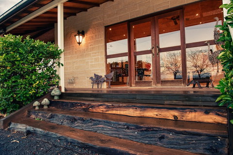 Baratto Wines - Southport Accommodation 0