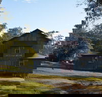 Coronation Hall Somerset Dam - Southport Accommodation