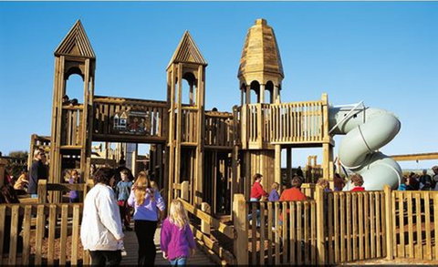 Port Noarlunga Jubilee Park Adventure Playground - Accommodation Southport 0