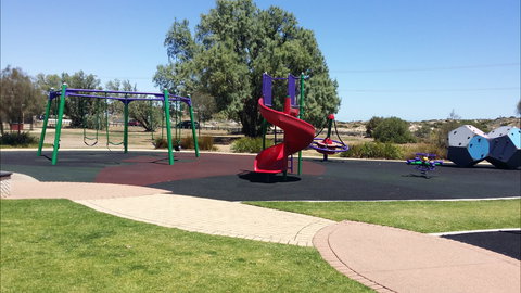Port Noarlunga Jubilee Park Adventure Playground - Accommodation Southport 1