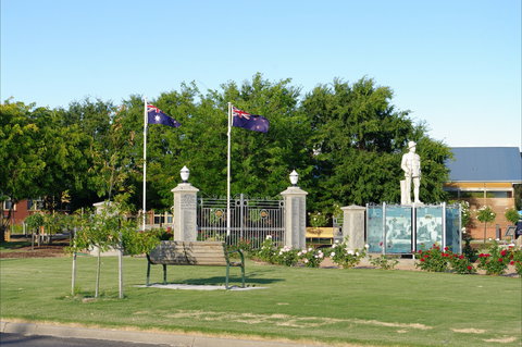 WW1 Memorial Park - Accommodation Southport 1